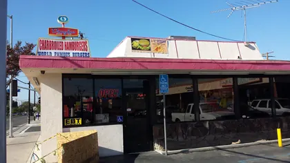 Douglas Burgers #8, business photo 2