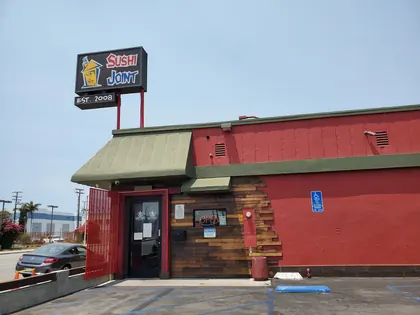Sushi joint, business photo 2