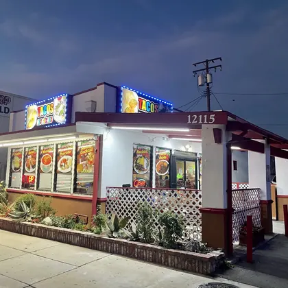 Tacos Los Gueros, business photo 2